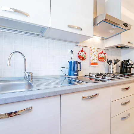 Maya's - A Due Passi Dal E Centro Storico