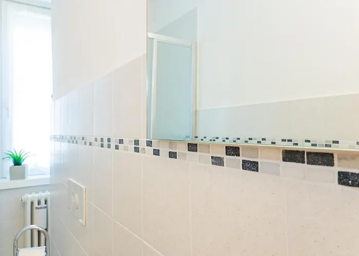 Maya's - A Due Passi Dal E Centro Storico * Lecco