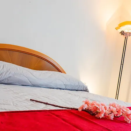 Maya's - A Due Passi Dal E Centro Storico * Lecco